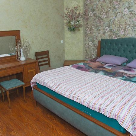 Mariamo'S Apartments Batoumi Extérieur photo